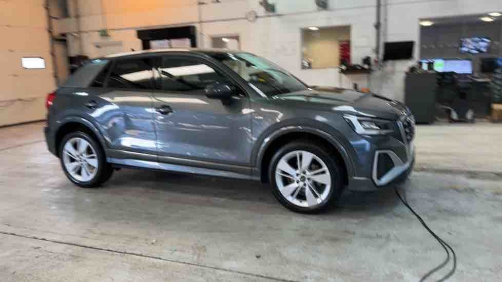 More views of Audi Q2