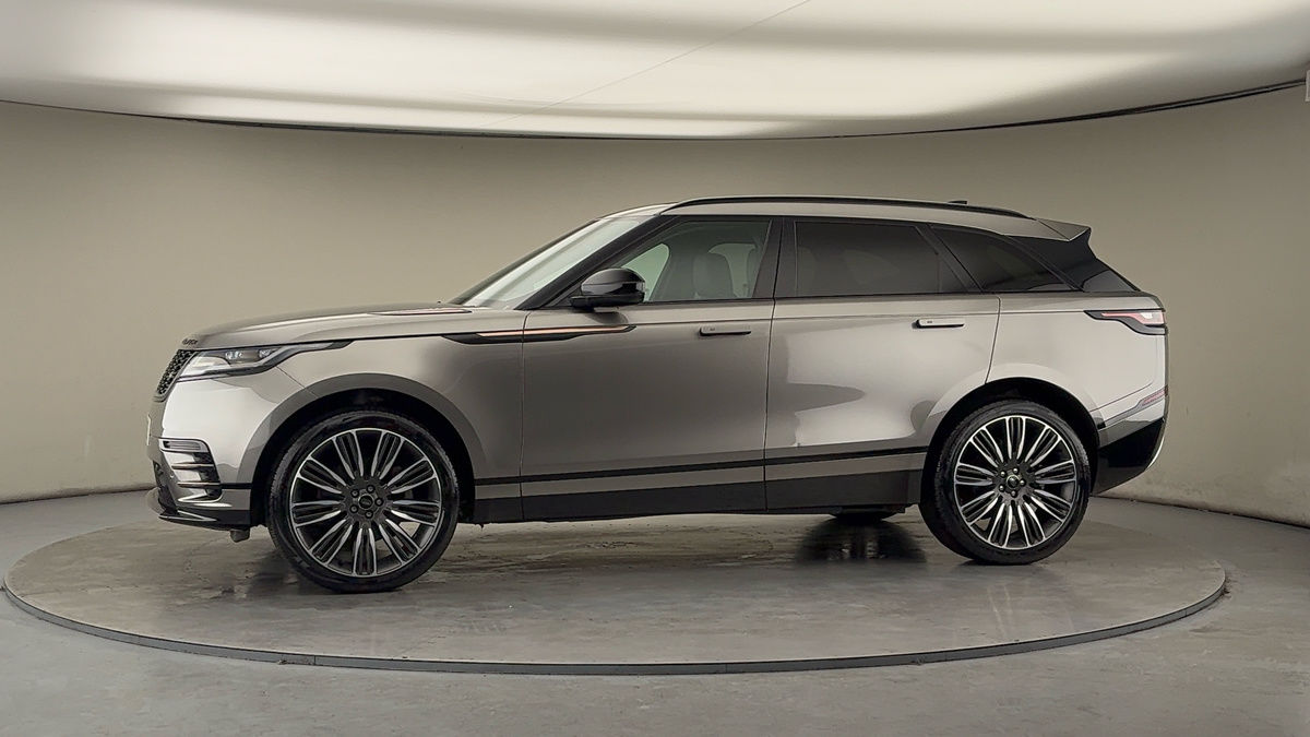 More views of Land Rover Range Rover Velar