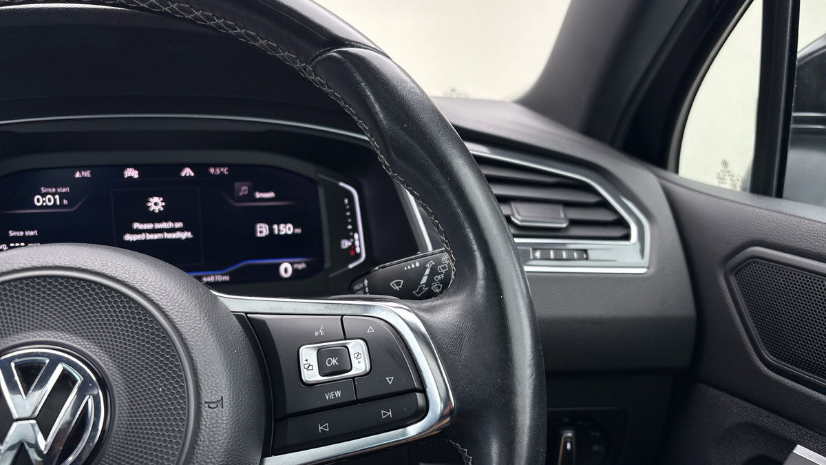 Volkswagen Tiguan Image 14