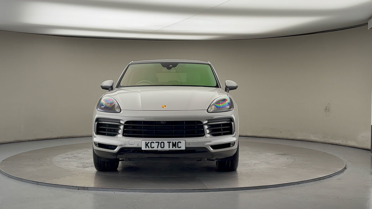 Porsche Cayenne Image 3