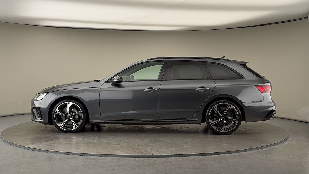 More views of Audi A4 Avant