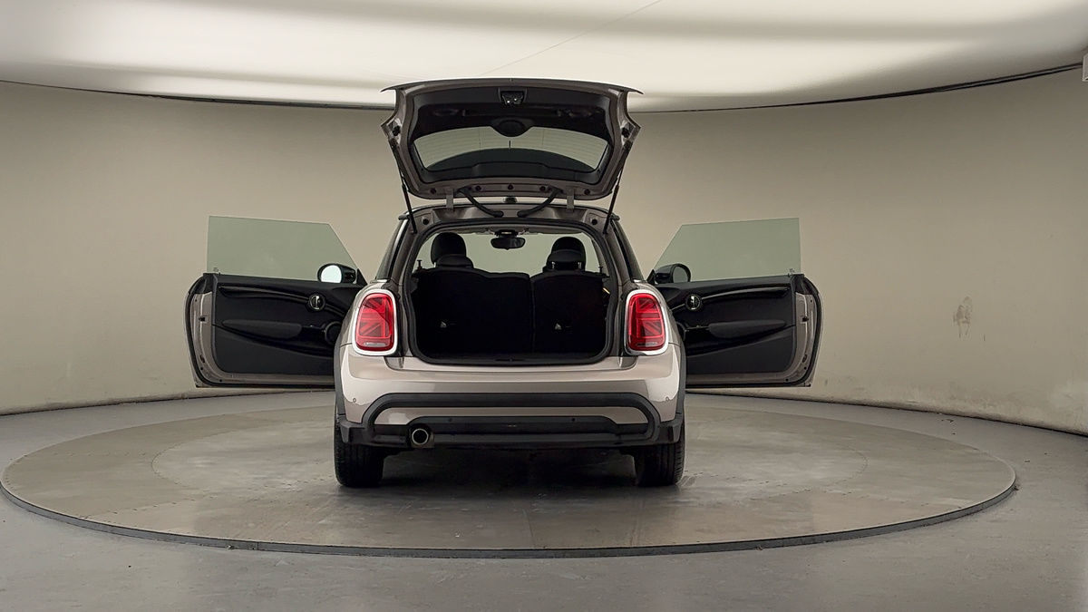 More views of MINI Hatch