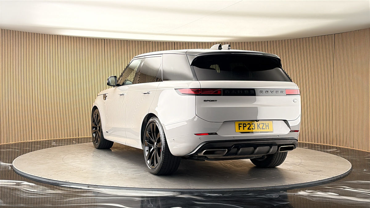 More views of Land Rover Range Rover Sport