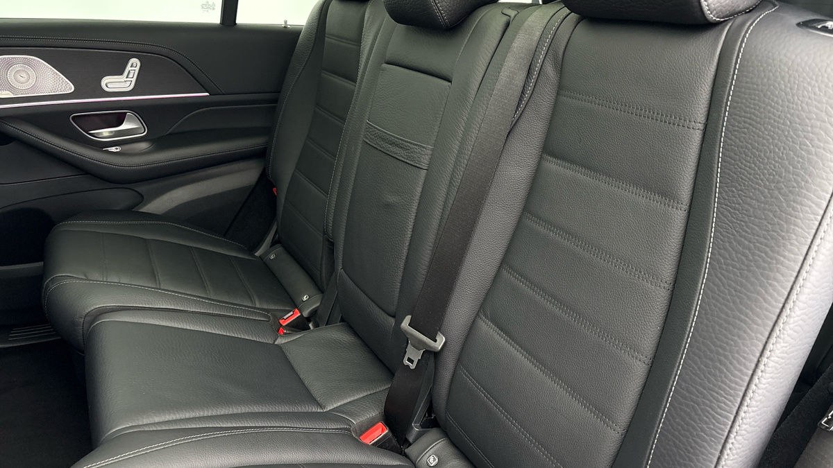 Mercedes-Benz GLE Image 8