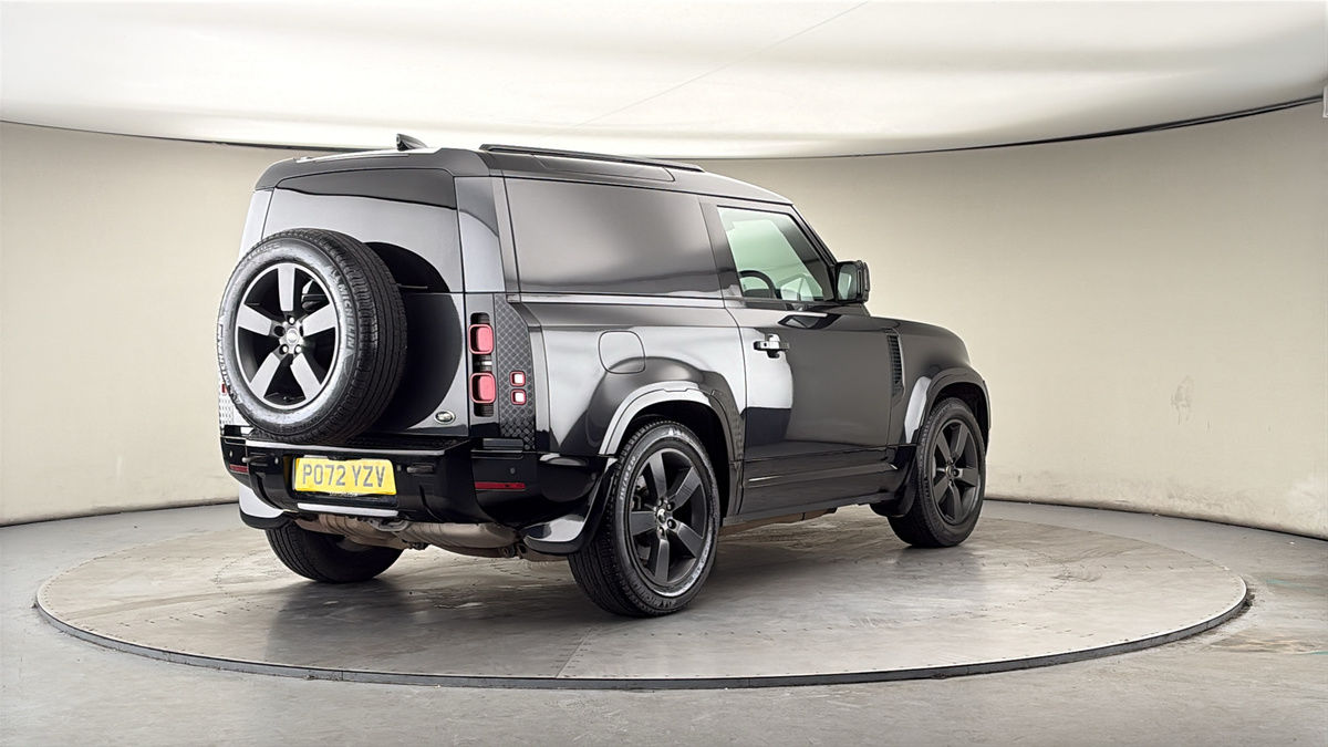 More views of Land Rover Defender 90