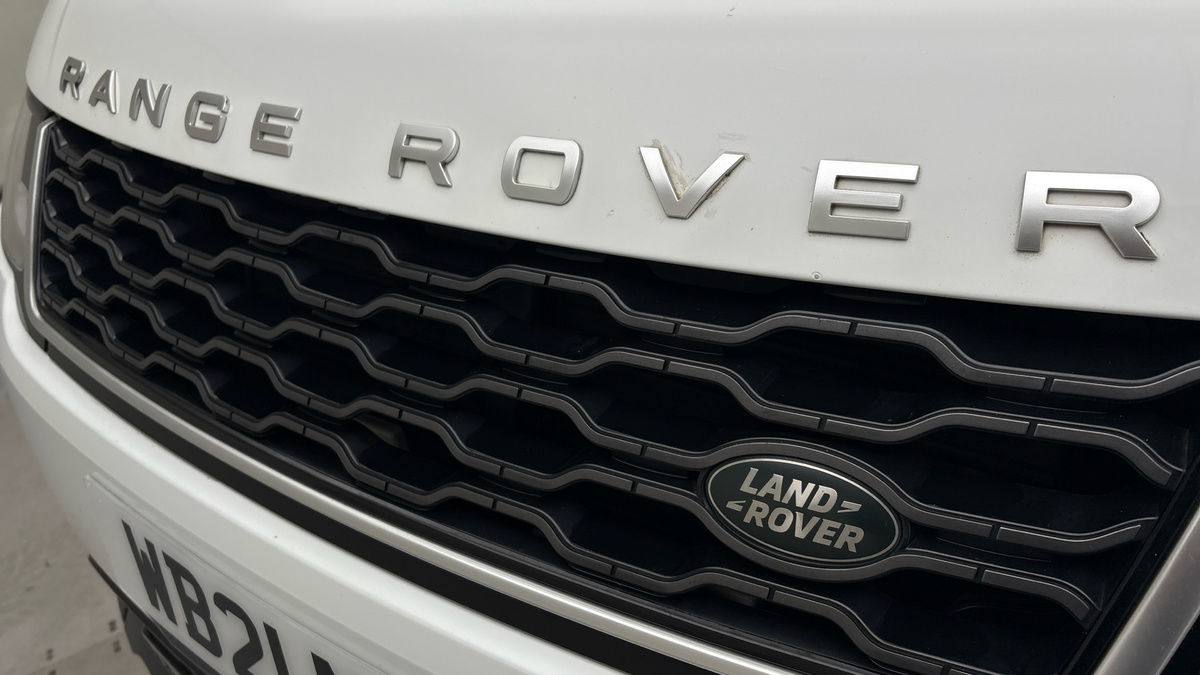 Land Rover Range Rover Sport Image 24