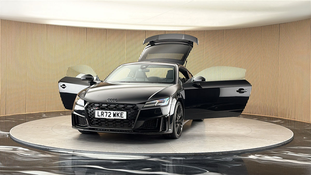 More views of Audi TTS