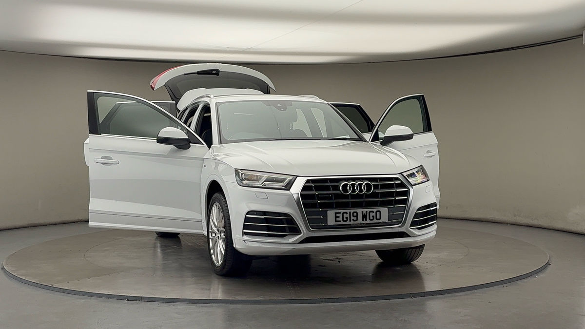 More views of Audi Q5