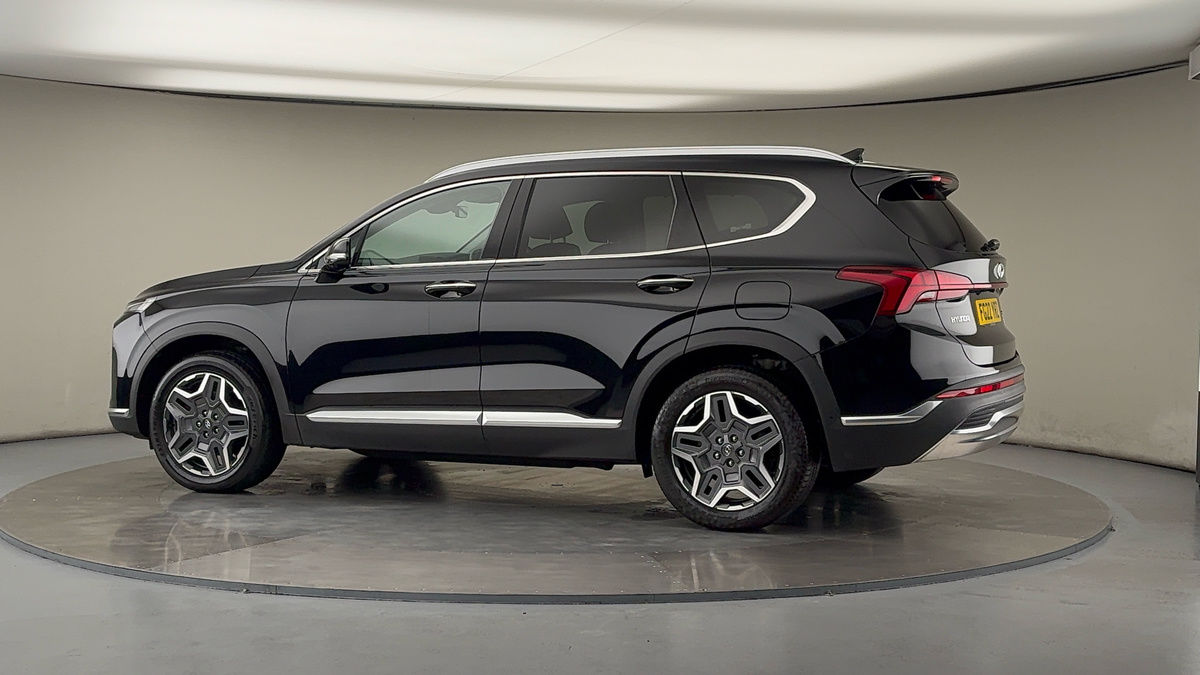 More views of Hyundai Santa Fe