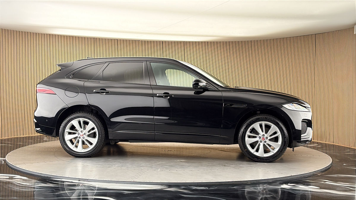 More views of Jaguar F-PACE