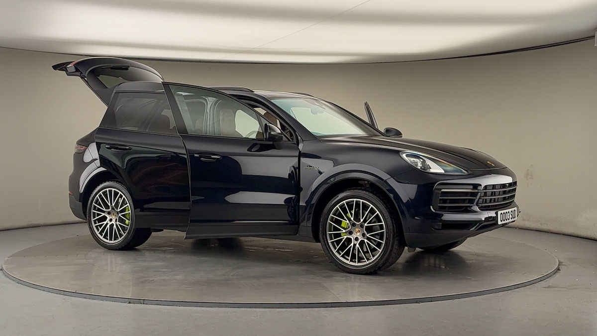 More views of Porsche Cayenne