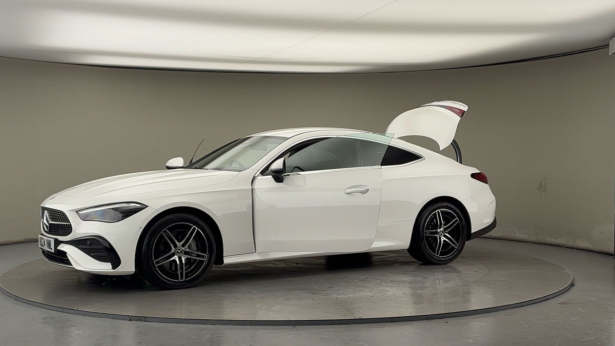 More views of Mercedes-Benz CLE