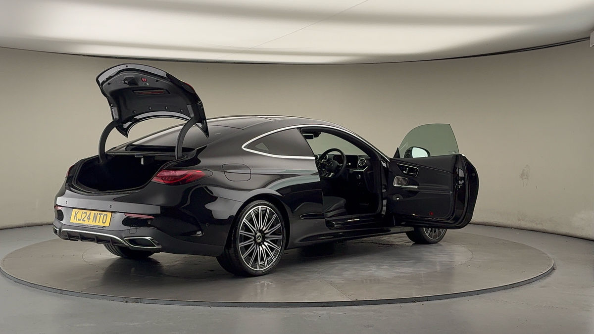 More views of Mercedes-Benz CLE