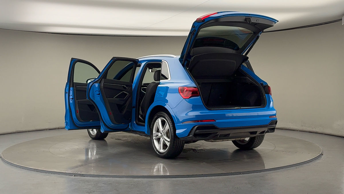 Audi Q3 Image 41