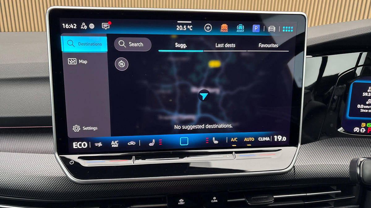 Volkswagen Golf Image 17