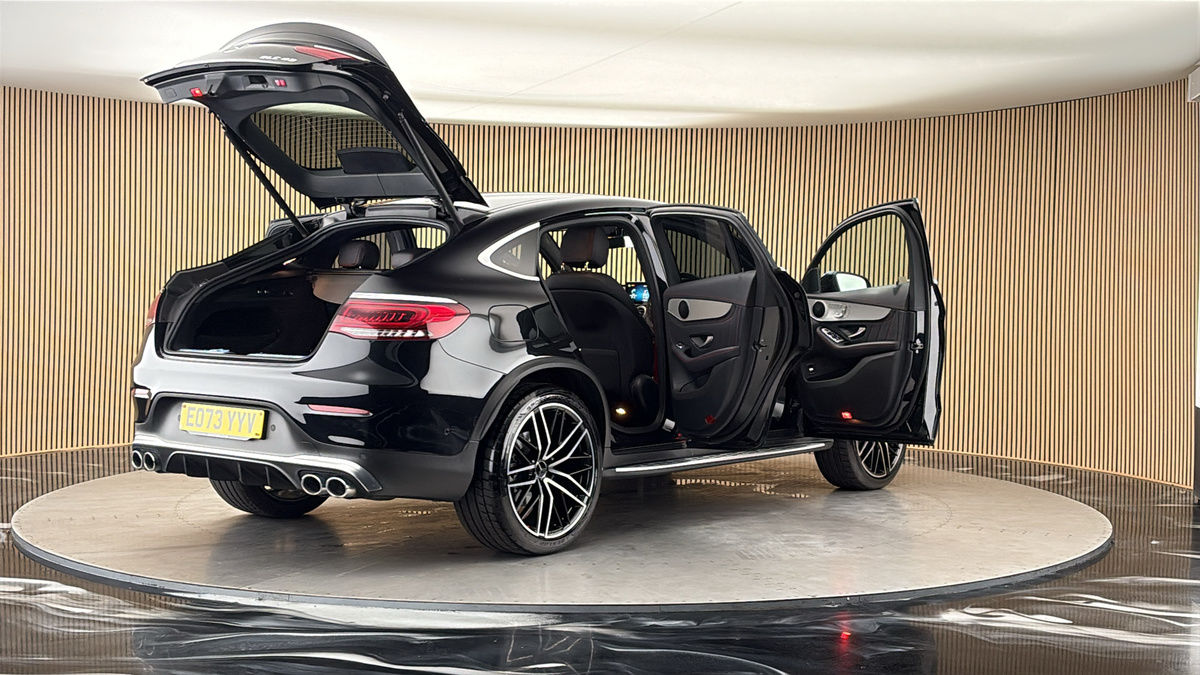 More views of Mercedes-Benz GLC