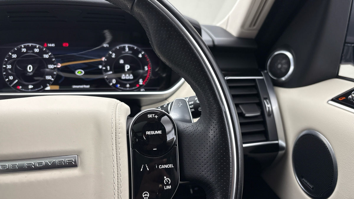 Land Rover Range Rover Sport Image 14