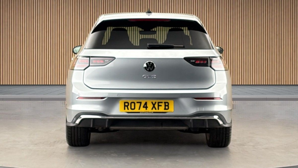 Volkswagen Golf Image 4