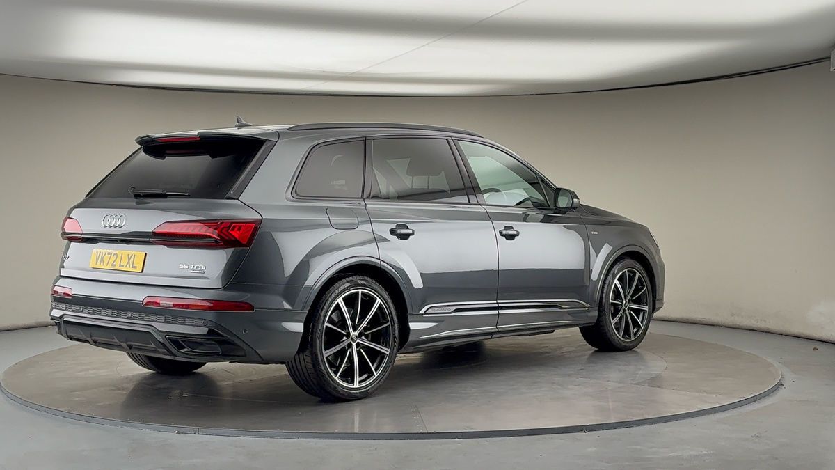 Audi Q7 Image 42