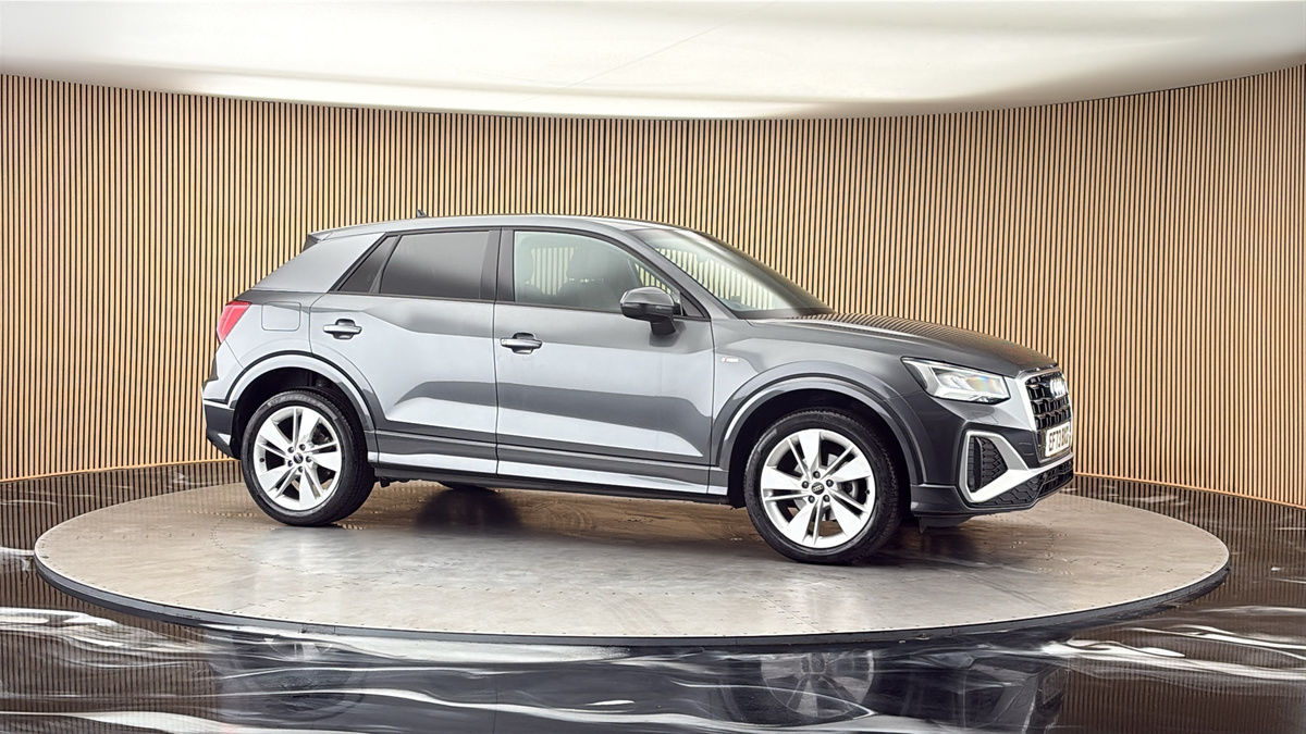 More views of Audi Q2