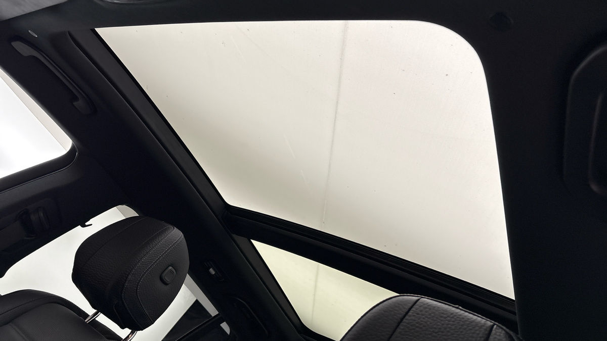 Mercedes-Benz GLS Image 6