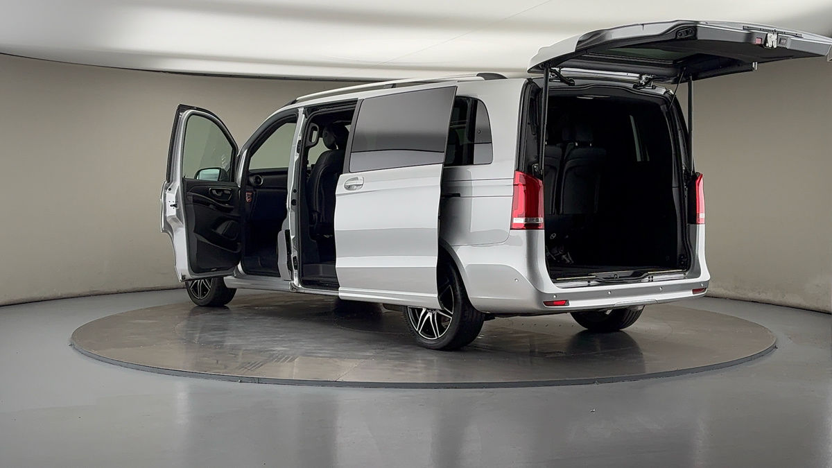 More views of Mercedes-Benz V Class