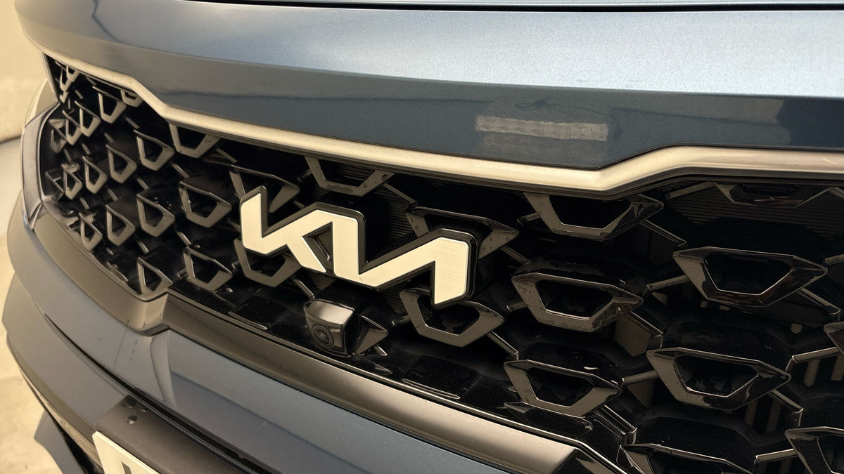 Kia Sorento Image 24