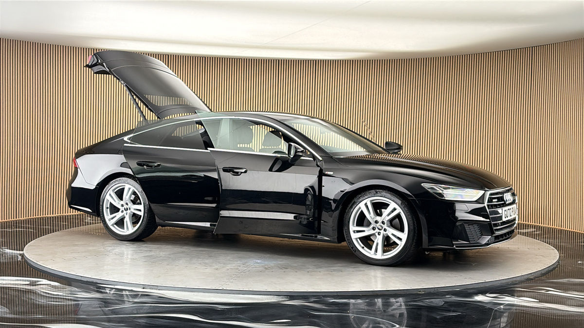 More views of Audi A7