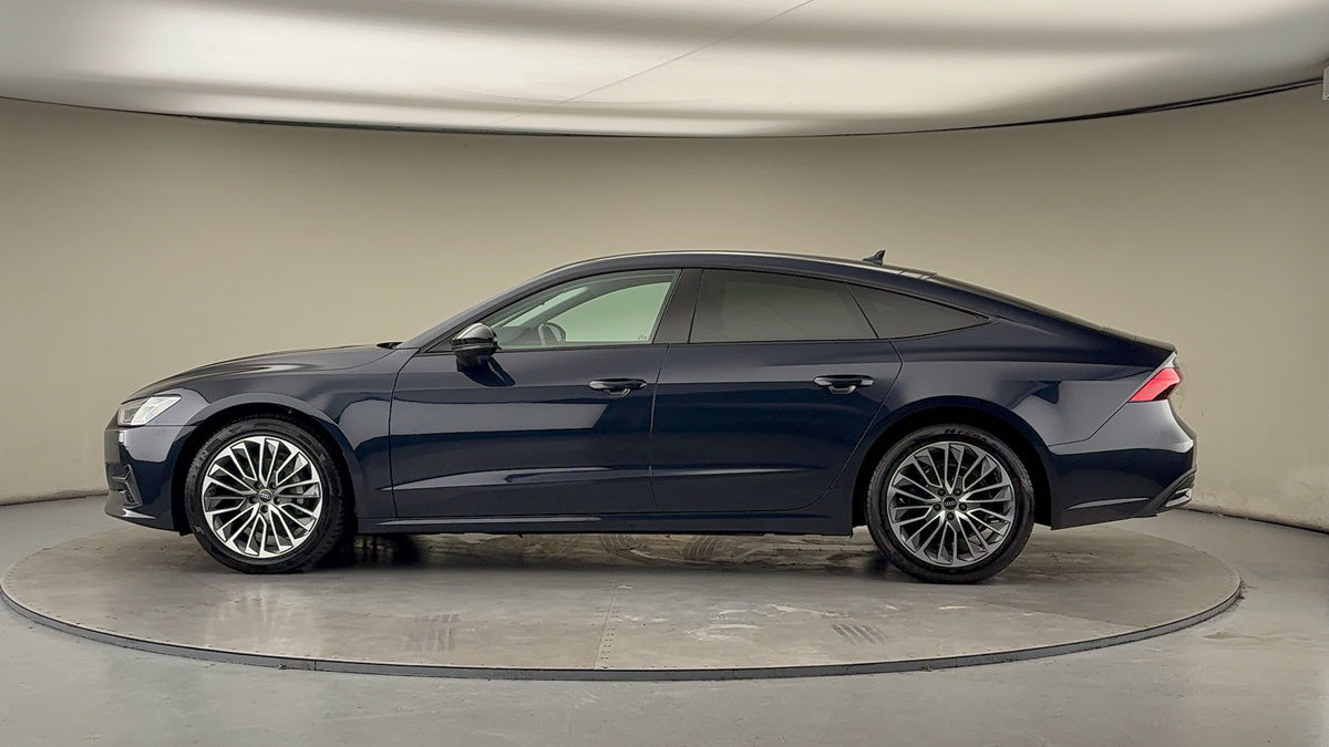 More views of Audi A7