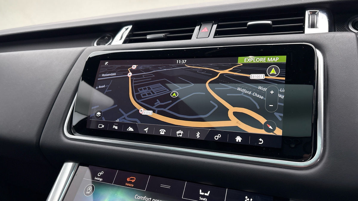 Land Rover Range Rover Sport Image 17