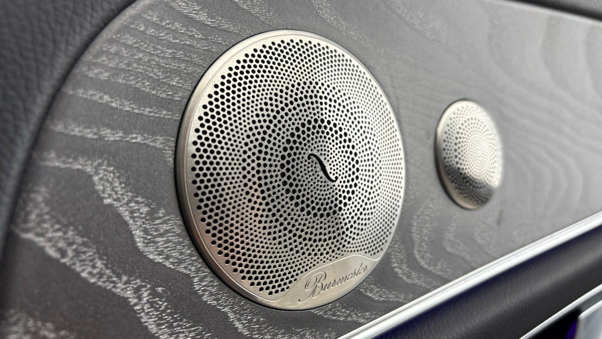 Mercedes-Benz E Class Image 25