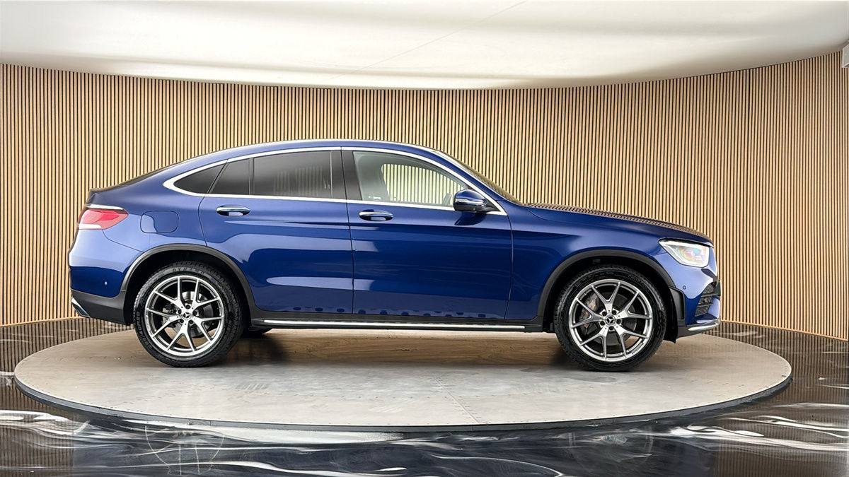 More views of Mercedes-Benz GLC