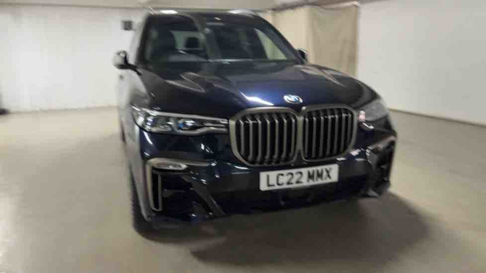 More views of BMW X7