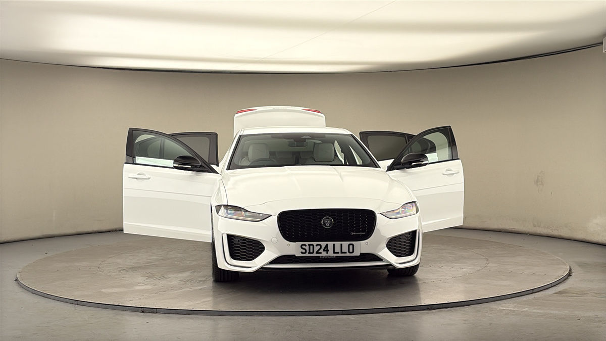 More views of Jaguar XE