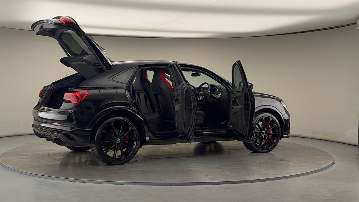 More views of Audi RS Q3