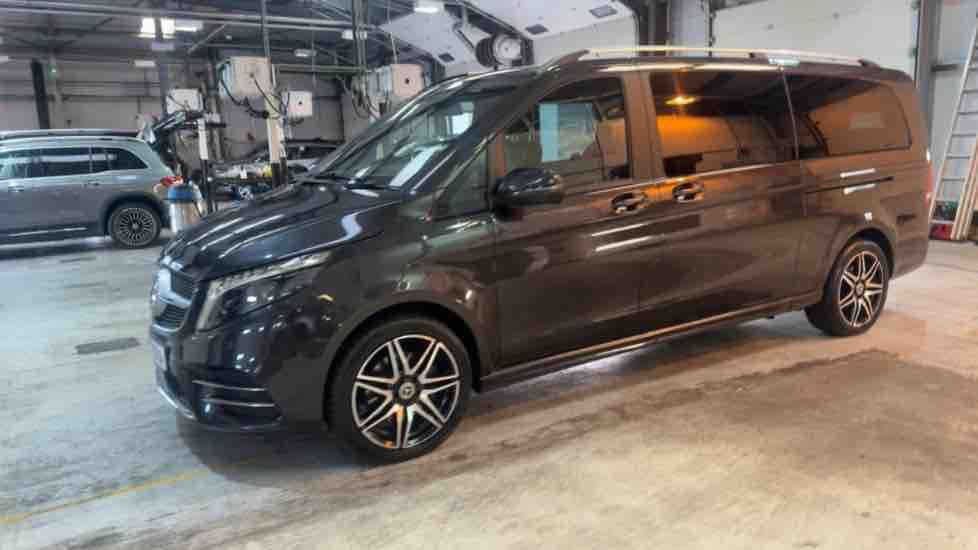 More views of Mercedes-Benz V Class