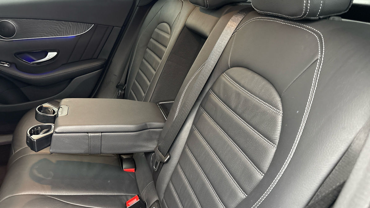 Mercedes-Benz GLC Image 9