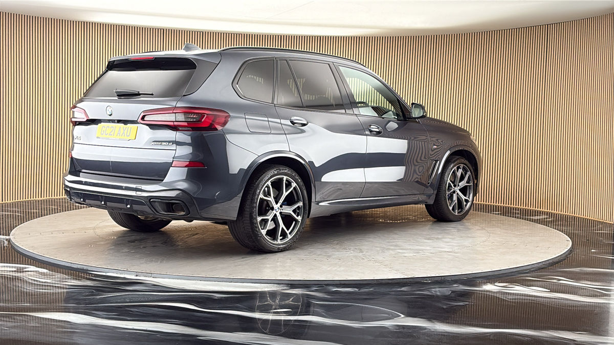 BMW X5 Image 21
