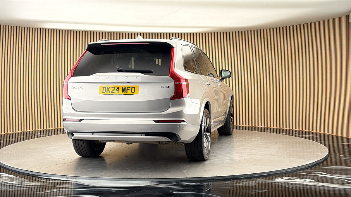 More views of Volvo XC90