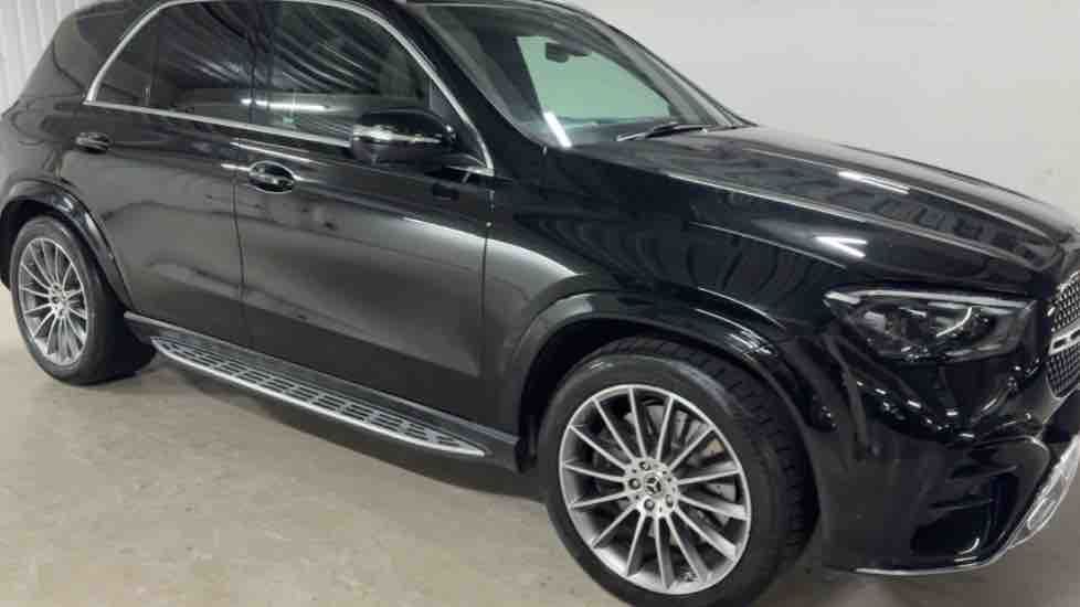 More views of Mercedes-Benz GLE