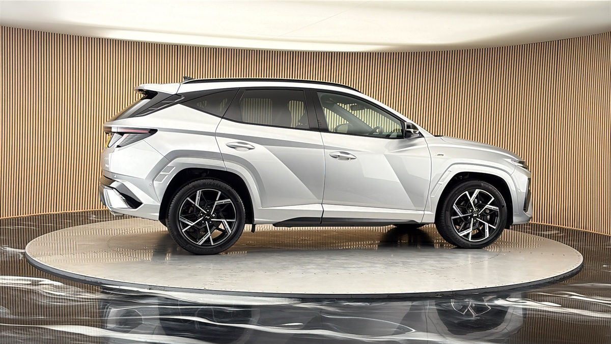 More views of Hyundai TUCSON
