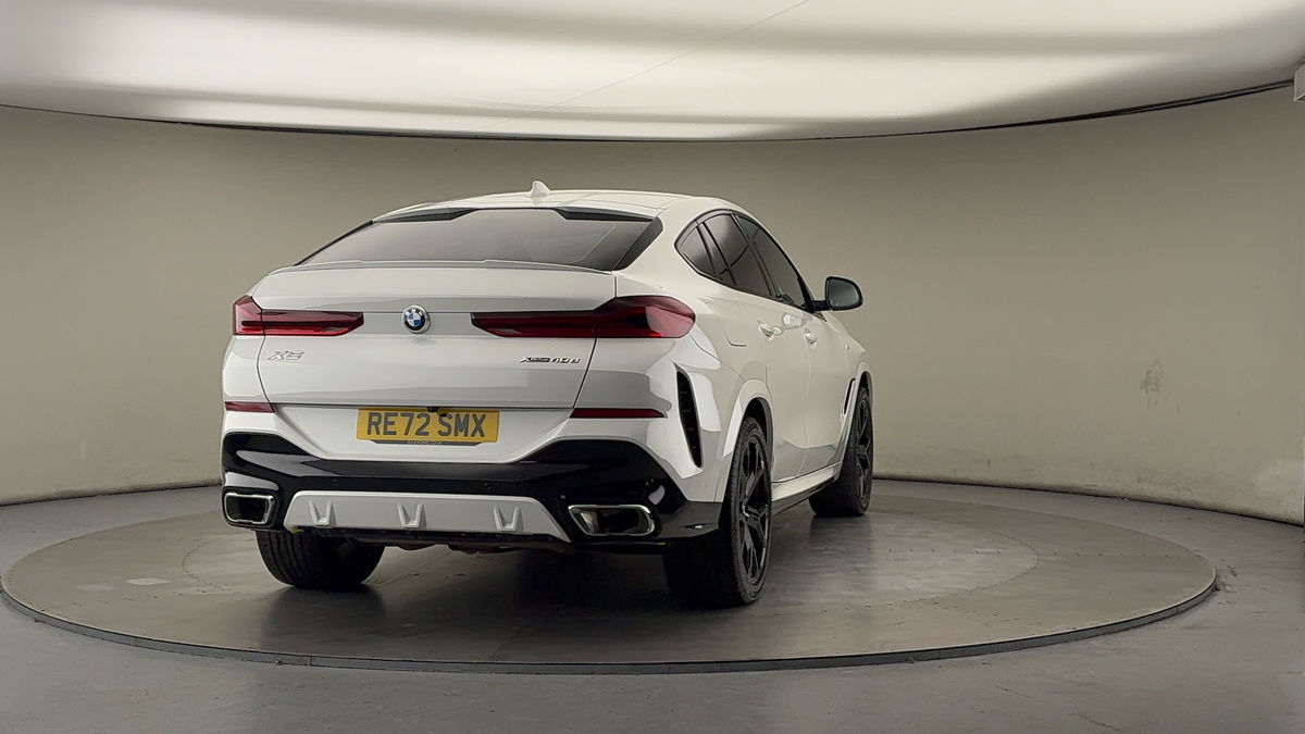 More views of BMW X6