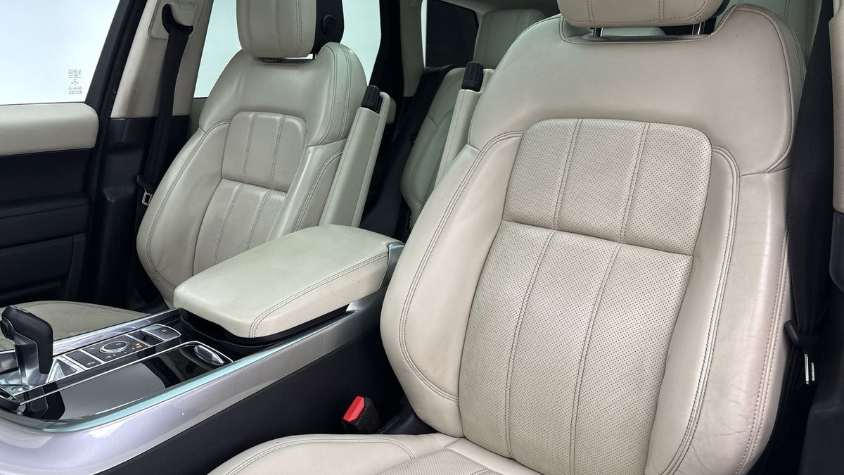 Land Rover Range Rover Sport Image 7