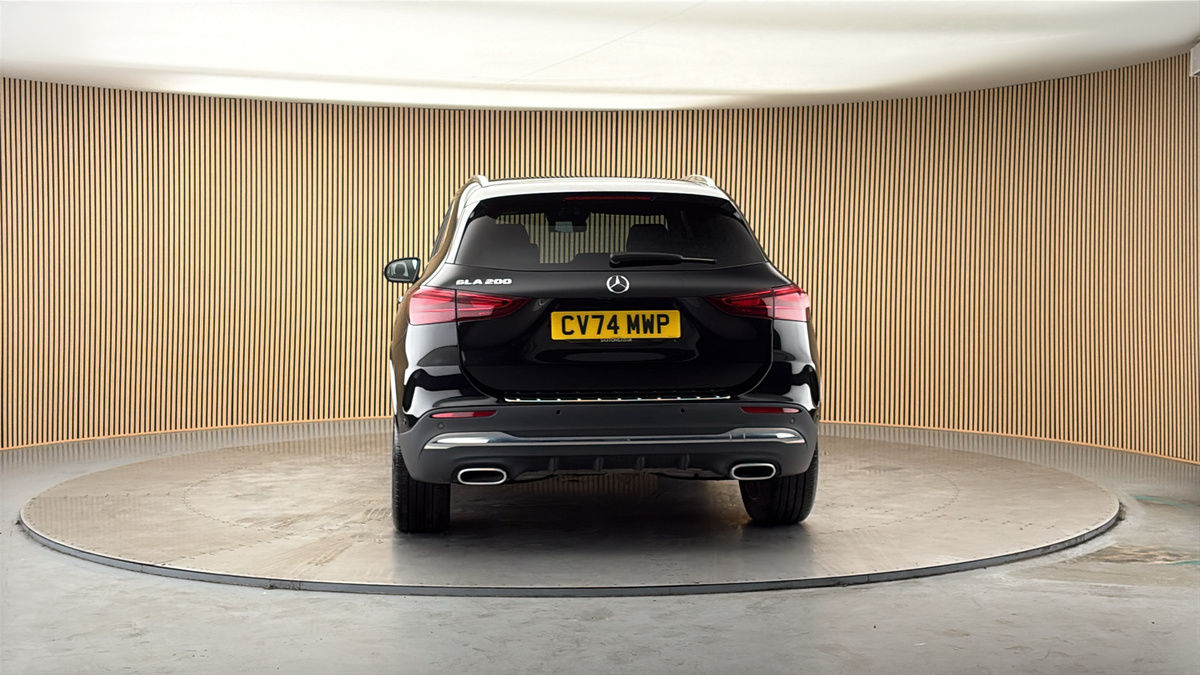More views of Mercedes-Benz GLA