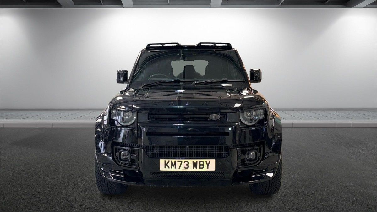 Land Rover Defender 110 Urban Image 9