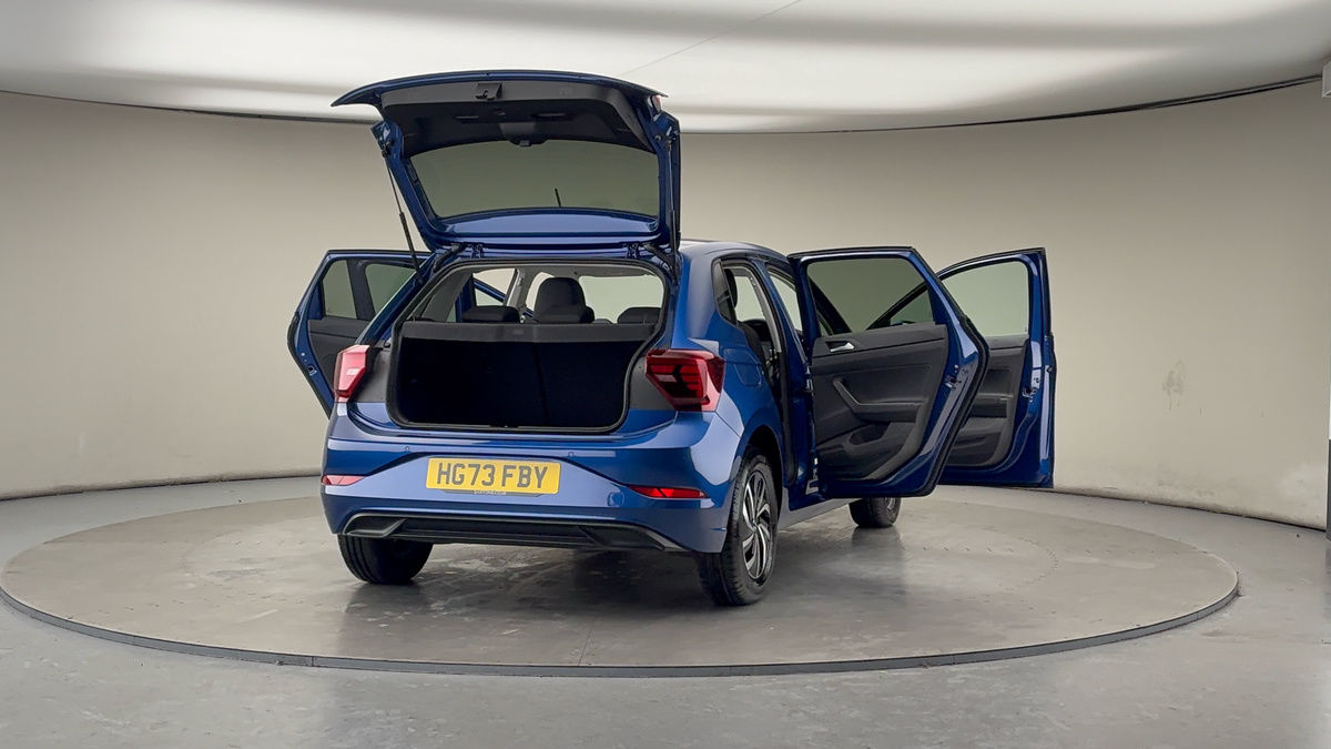 More views of Volkswagen Polo