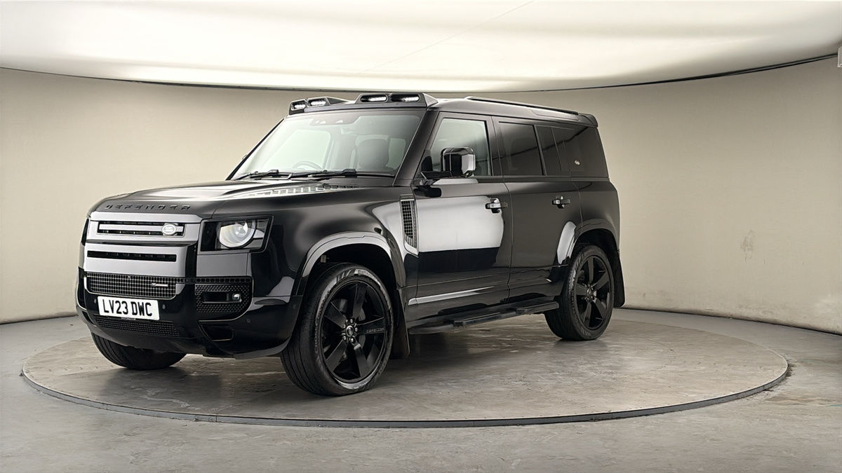 More views of Land Rover Defender 110