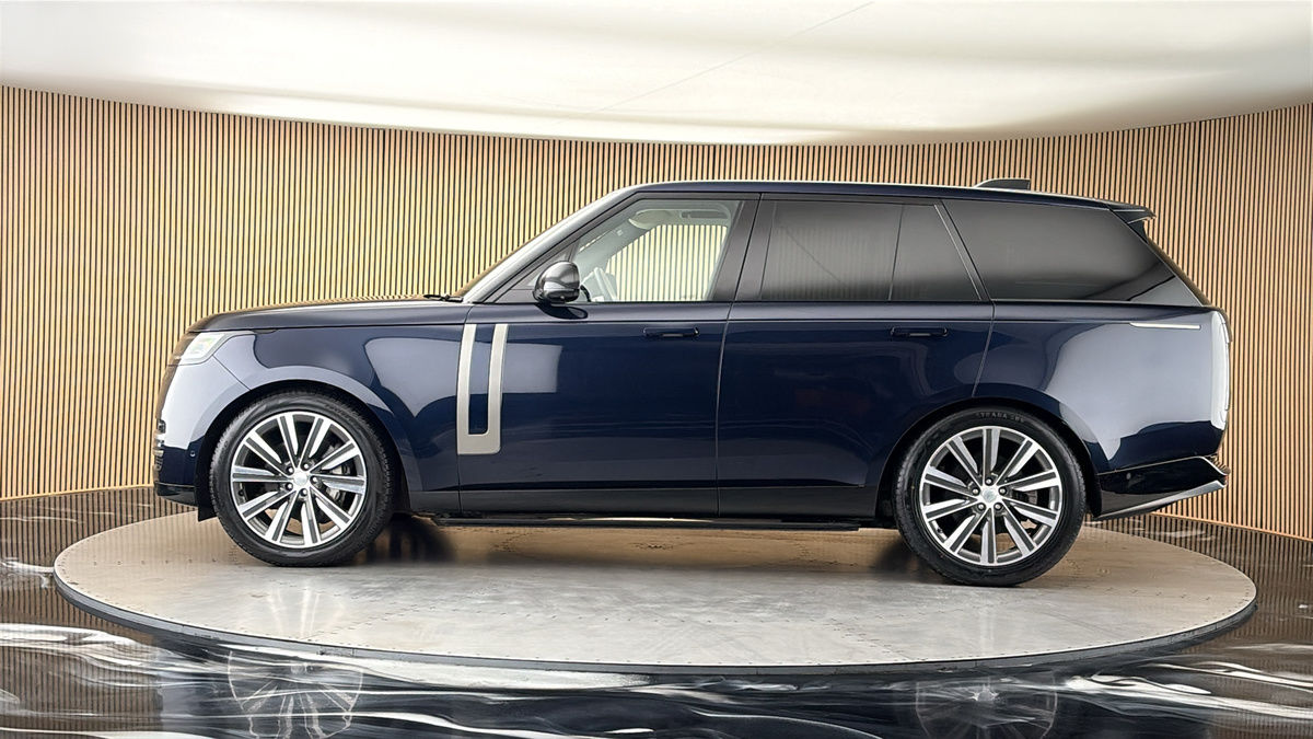 Land Rover Range Rover Image 15