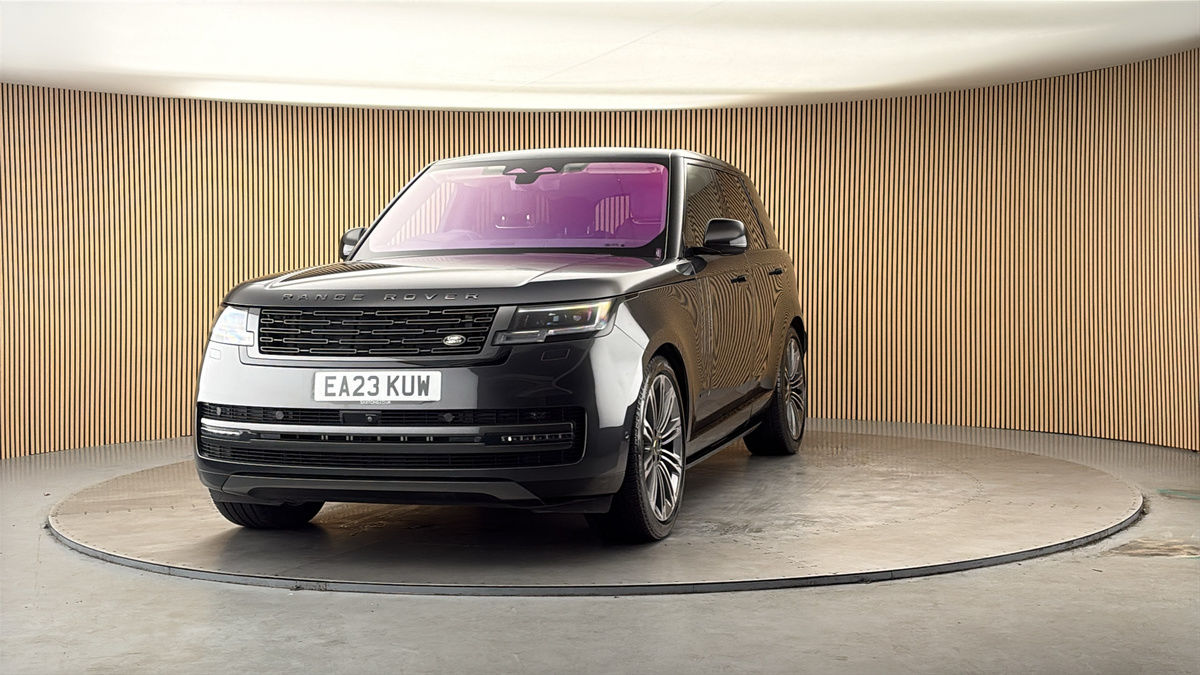 More views of Land Rover Range Rover