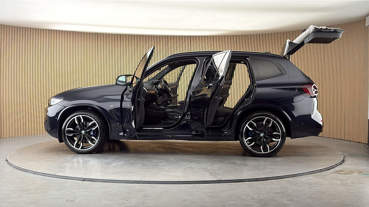 More views of BMW X3
